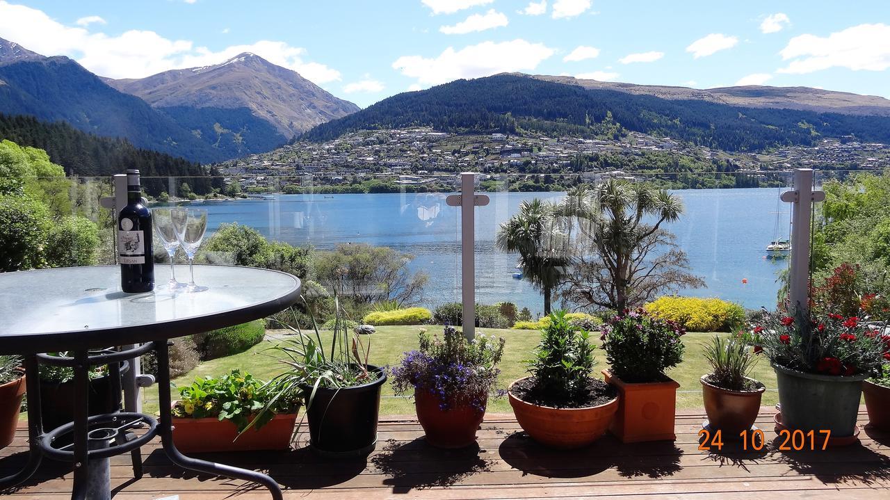Peninsular Lakefront Queenstown Extérieur photo